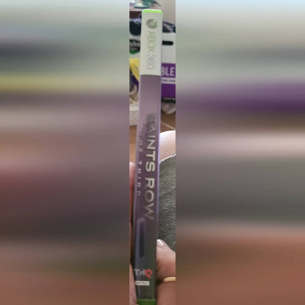 Microsoft Xbox 360 Saints Row The Third - Green and Purple
